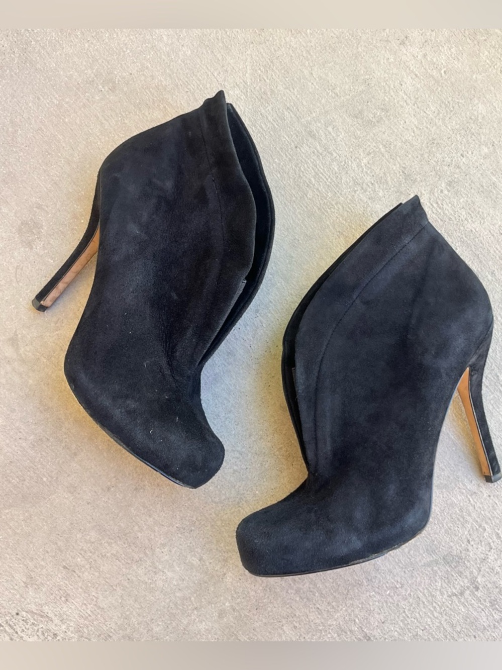 Barneys New York Co-op suede heels 38 8